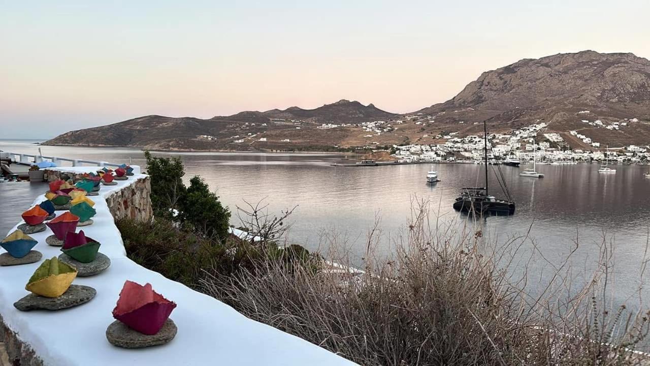 Amfitriti Serifos Livadi  Eksteriør bilde